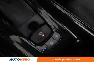 C-HR 1.8 Hybride Graphic 122 ch 2018 occasion 92130 Issy-les-Moulineaux