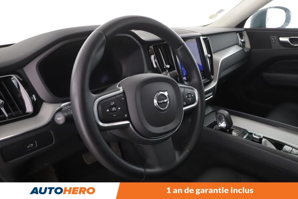 XC60 2.0 B4 Momentum Business Geartronic 8 197 ch 2022 occasion 92130 Issy-les-Moulineaux