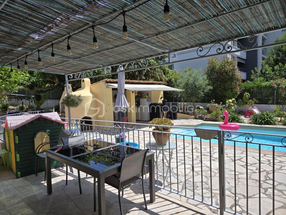  vendre  Villa Antibes (06600)