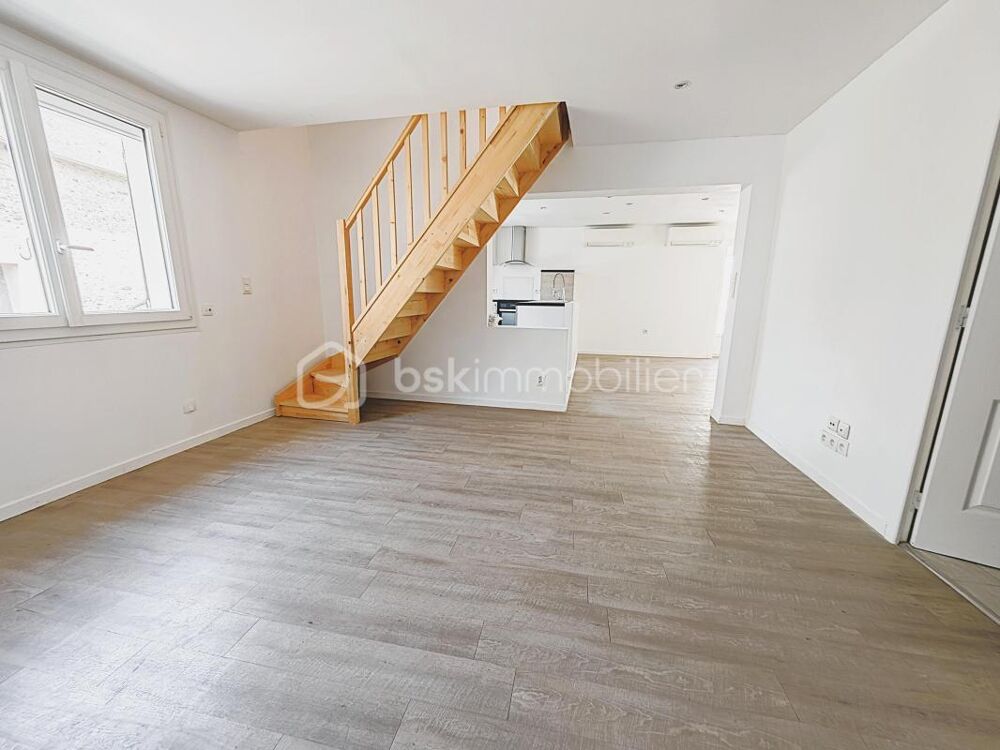 Vente Maison Situation exceptionnelle, tout à pied, Maison 6 pièces 104 m² surface au sol. terrain de 156 m² Auneau