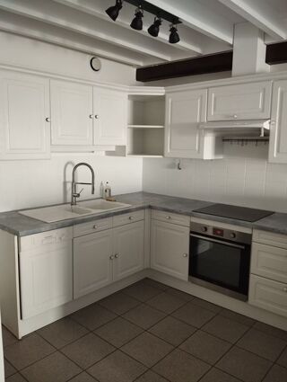  Appartement � louer 4 pi�ces 82 m�