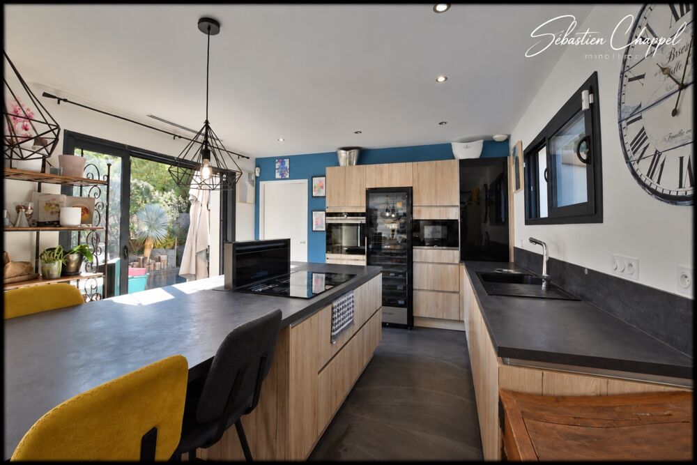 Vente Maison MONTBLANC – VILLA CONTEMPORAINE DE 2018 AVEC PISCINE ET PRESTATIONS HAUT DE GAMME Montblanc