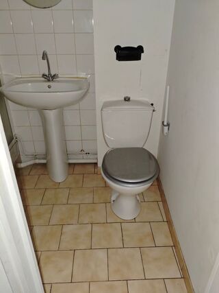  Appartement à louer 2 pièces 43 m²
