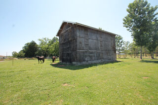  Remise / Grange � vendre 1 pi�ce 83 m� Casteljaloux