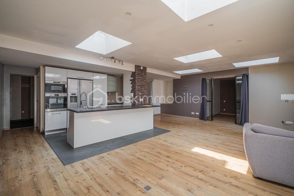 Vente Loft Loft atypique de 117 m² – Centre-ville de Rumilly Rumilly