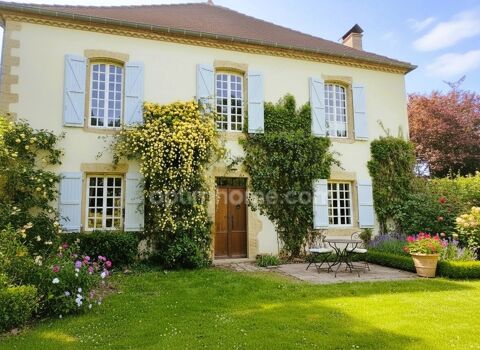   ? Maison de Ma�tre aux portes d'Aire-sur-l'Adour Propri�t�/ch�teau - 10 pi�ce(s) - 306 m�