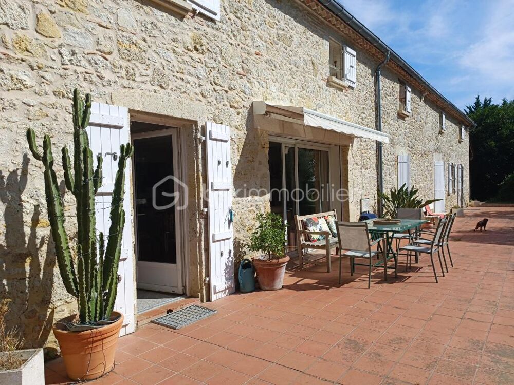 Chambres d'Hôtes et Gîte avec Piscine et Dépendances à Proximité du Chemin de Saint-Jacques-de-Compostelle