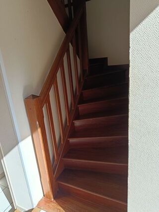  Appartement à louer 4 pièces 102 m²