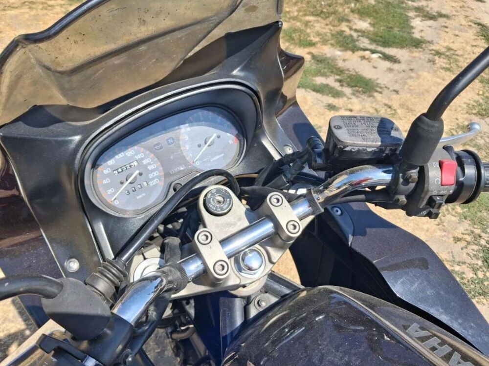YAMAHA 1998 occasion 37000 Tours