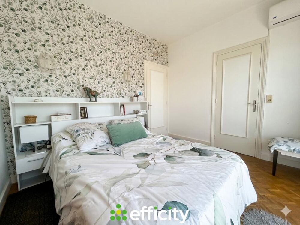 à vendre  Maison Décines-Charpieu (69150)