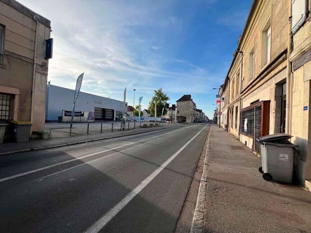  PONT SAINTE MAXENCE - LOCATION BUREAUX 77 m², RDC Pont sainte maxence