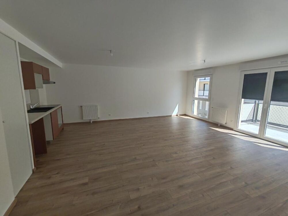 T3 NEUF avec balcon et parking à CHARTRES
