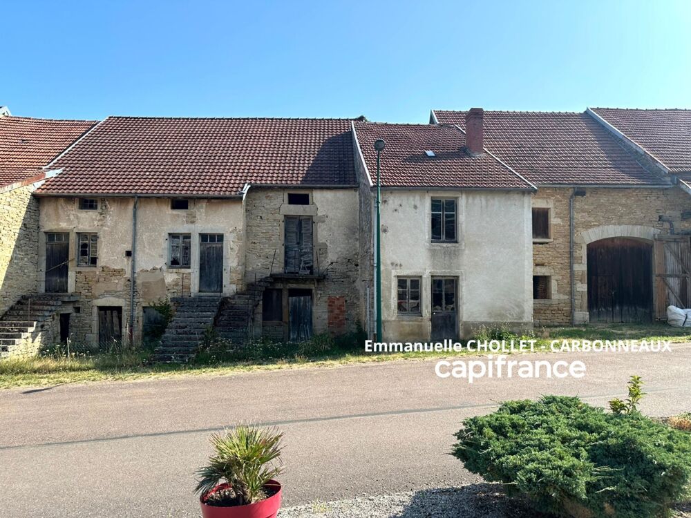 Maison 8 pièces 140 m² · à Vitteaux · 140 m² · 70 000 €