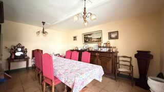  Immeuble à vendre 10 pièces 558 m²