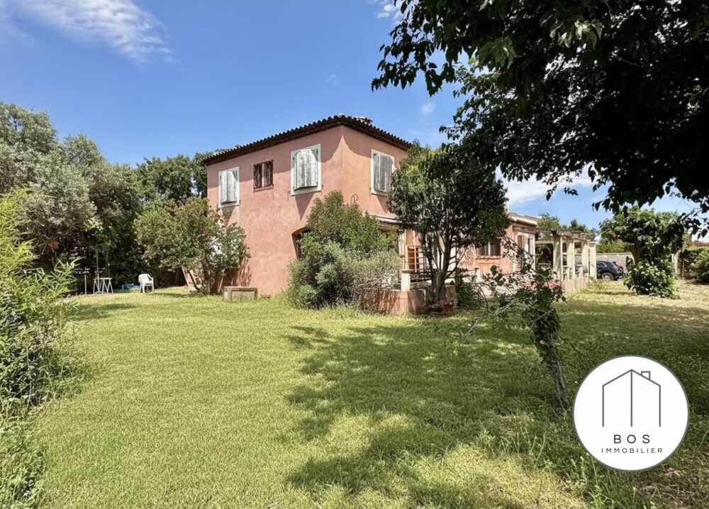 Confortable villa avec jardin et garage