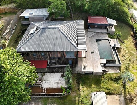   Domaine Villa F4 + 2 studio  + 2 bungalows  + vue mer  + Cash-flow 21K/mois - Le Marin Maison - 10 pi�ce(s) - 276 m�