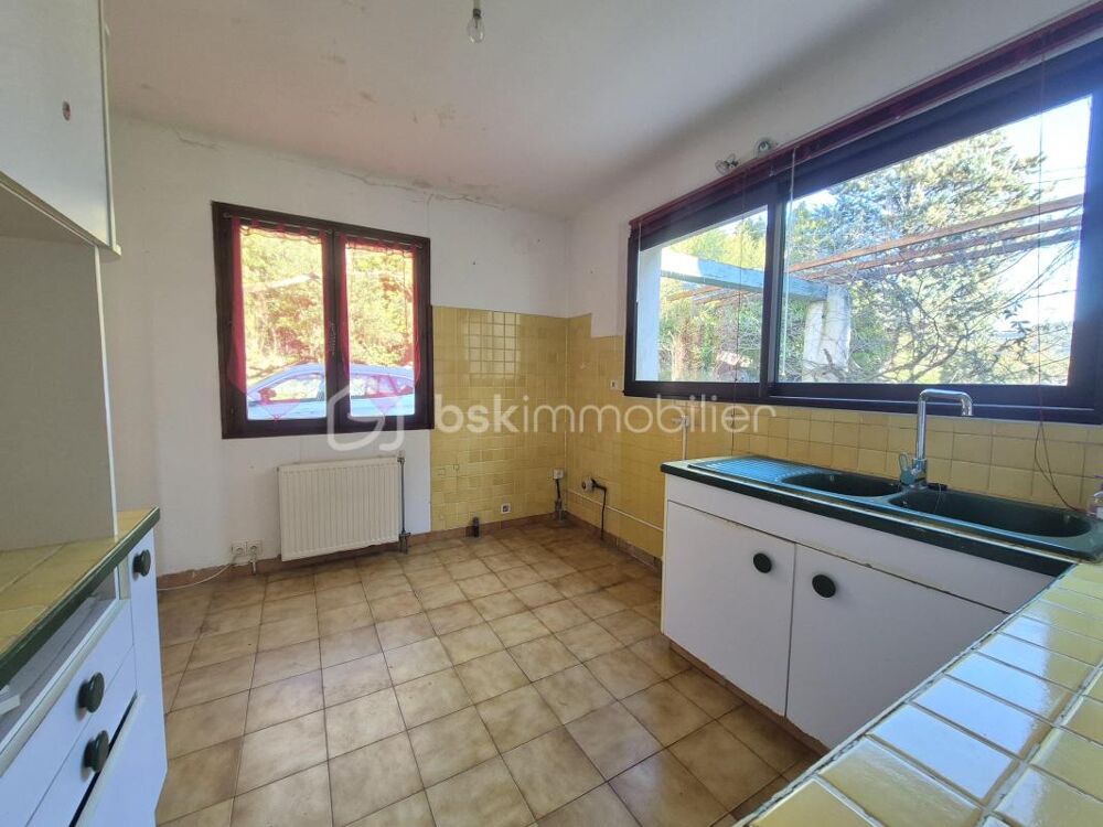 GAREOULT: MAISON DE PLAIN-PIED DE 90 M2 SUR UN TERRAIN DE 1650 M2