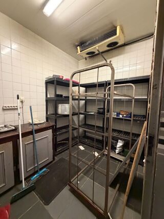  Immeuble à vendre 12 pièces 318 m²