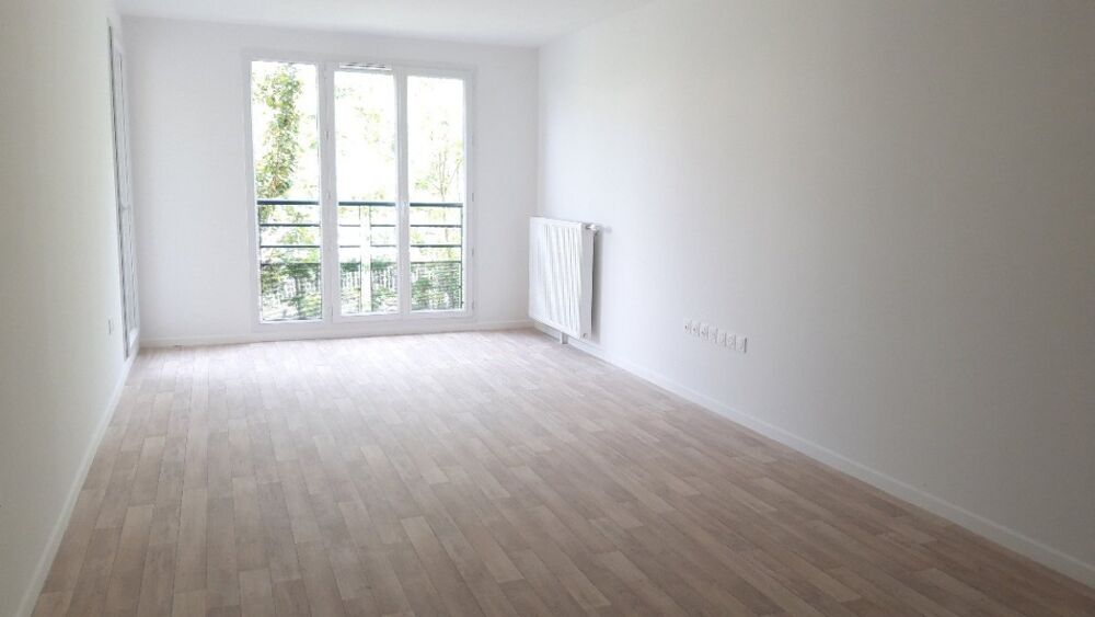 Location Appartement Appartement T3 avec terrasse et parking privatif à Corbeil-Essonnes Corbeil essonnes