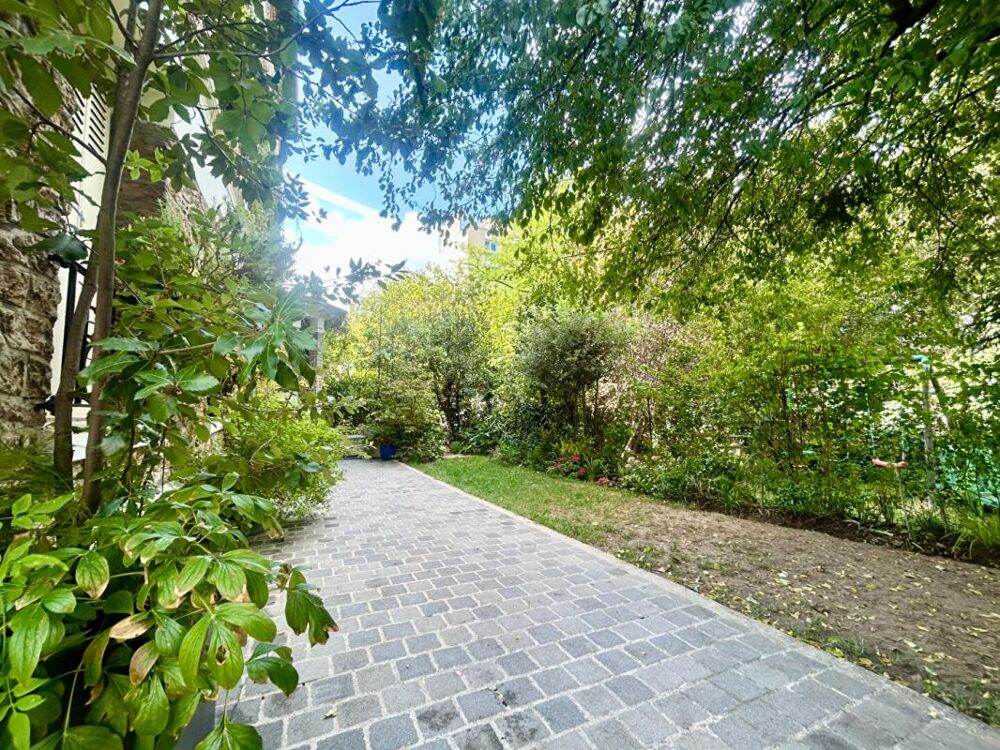 Fontenay Village 5 pièces 108 m2 au calme avec jardin commun