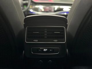 Q8 3.0 60-TFSI E V6 HYBRID QUATTRO S-line - PACK CARBON CAMERA 2024 occasion 73000 Chambery