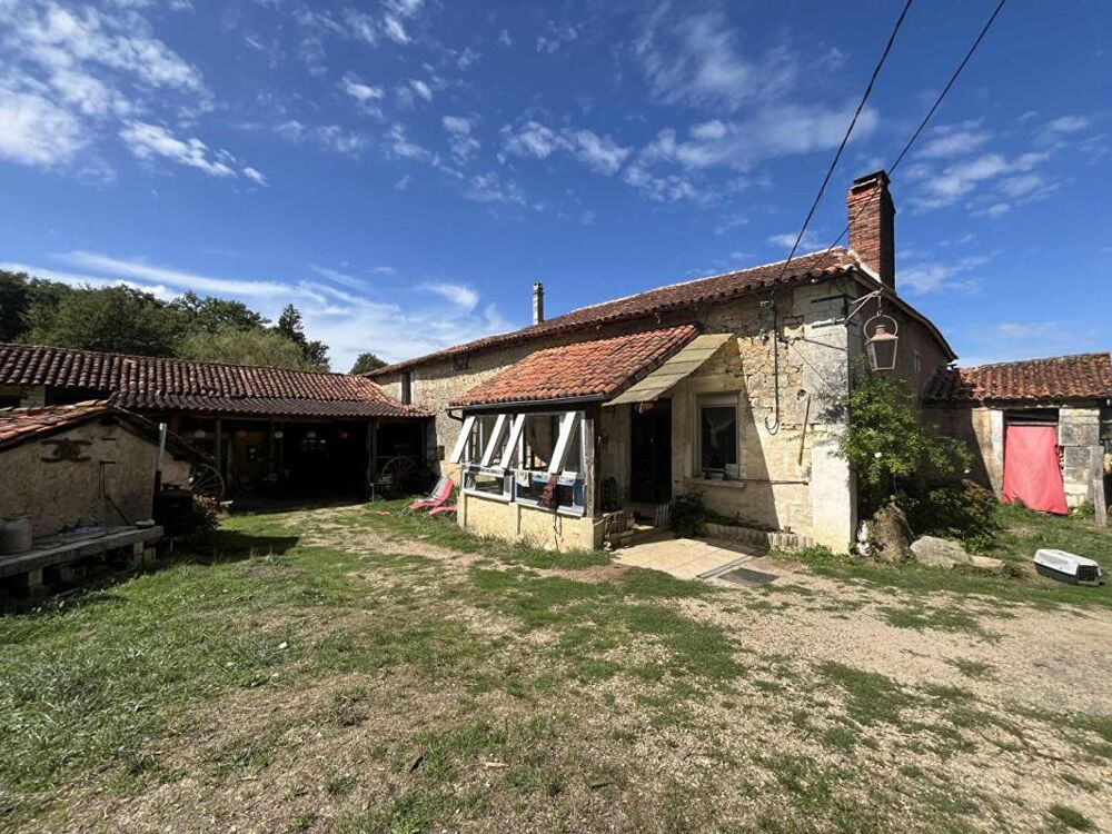 Vente Propriété/Château Ferme Saint Front D'Alemps avec terres et dépendances Saint front d alemps