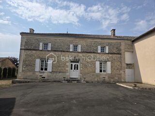  Propri�t�/ch�teau � vendre 7 pi�ces 210 m�