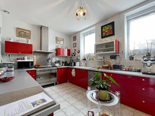  Maison � vendre 12 pi�ces 376 m�