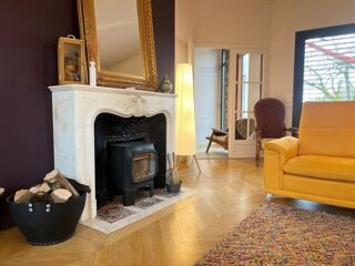  Maison  vendre 7 pices 245 m