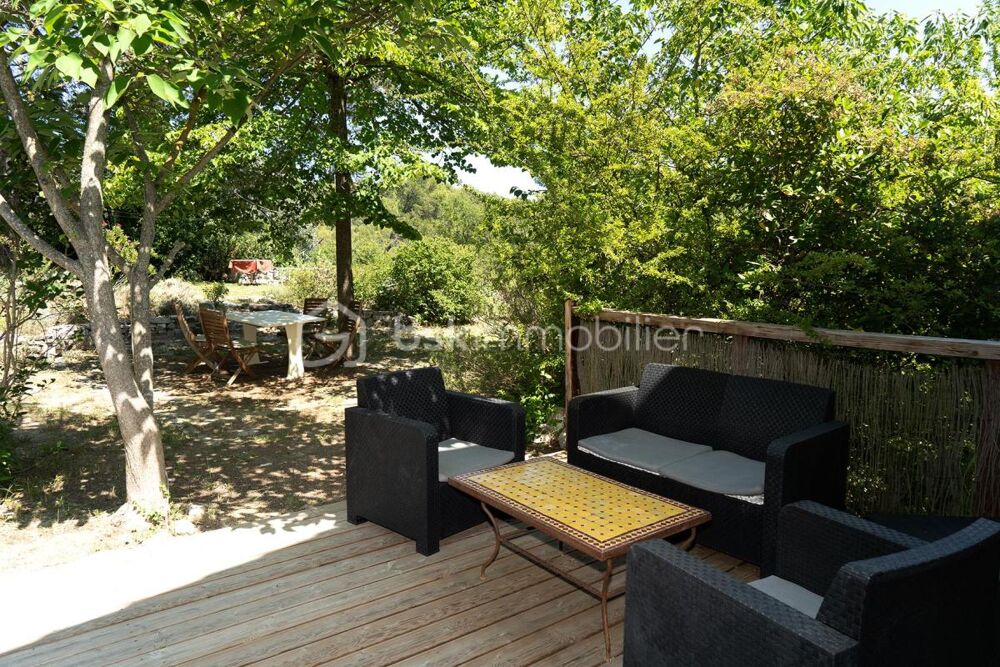 Vente Maison Mas de caractère avec piscine au sein d'un domaine naturel confidentiel Velleron