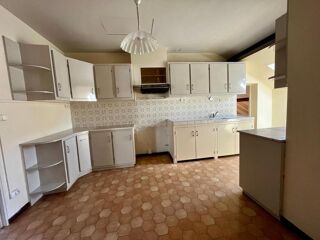  Appartement à louer 6 pièces 135 m² Mende