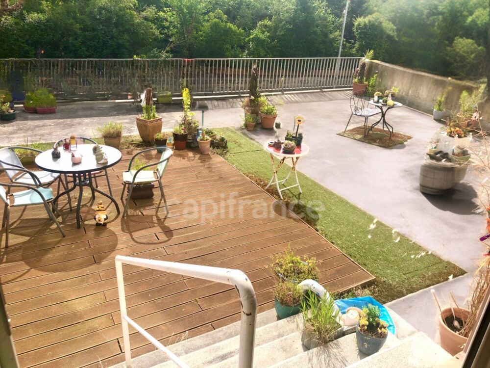 ***Exclusivité***SAINTE ADRESSE*** à 100 m de la plage, appartement T5 avec terrasse de 95m² et garage