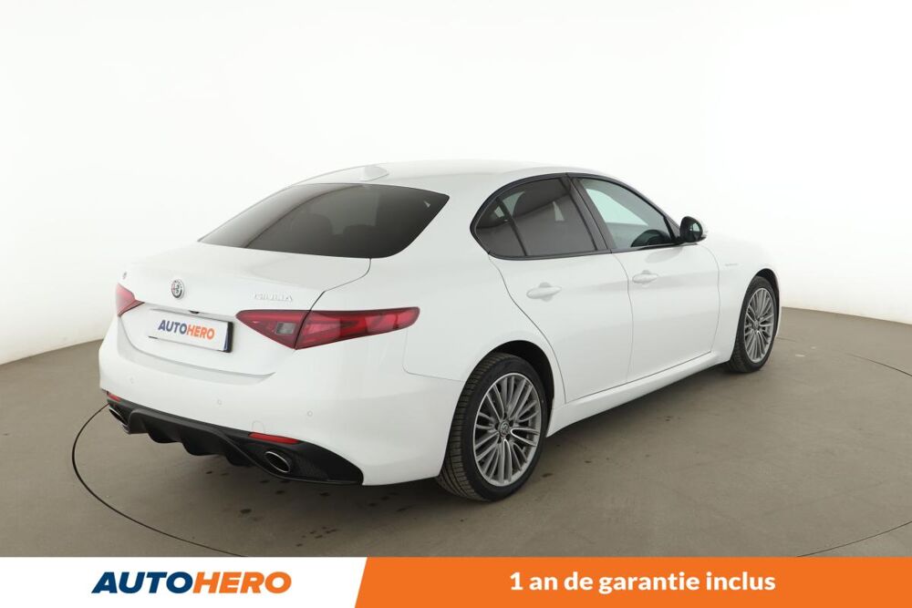 Giulia 2.2 Q4 Veloce AT8 210 ch 2018 occasion 92130 Issy-les-Moulineaux