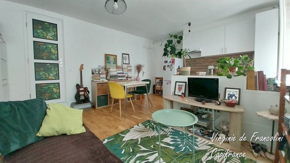 Saint-Maurice-A vendre appartement 2 pièces-Rénové-32 m2-Cave-Proche Bois de Vincennes-Bords de Marne-Ligne 8