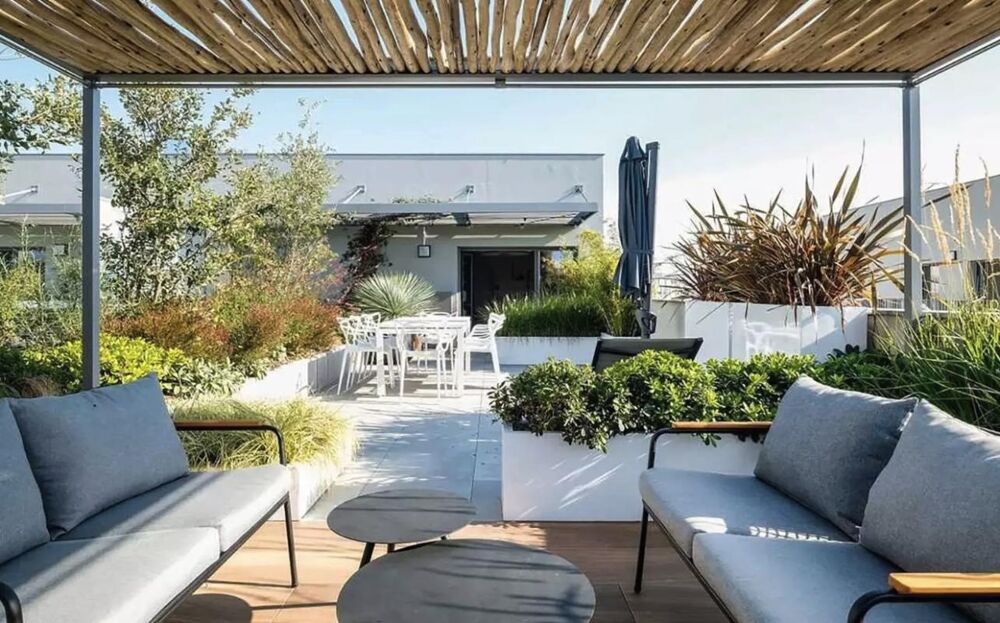 Vente Appartement 4 PIECES EN DERNIER ETAGE AVEC ROOFTOP Garches