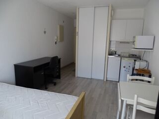  Appartement à louer 1 pièce 23 m²