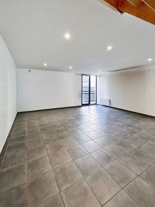  Appartement  vendre 4 pices 81 m