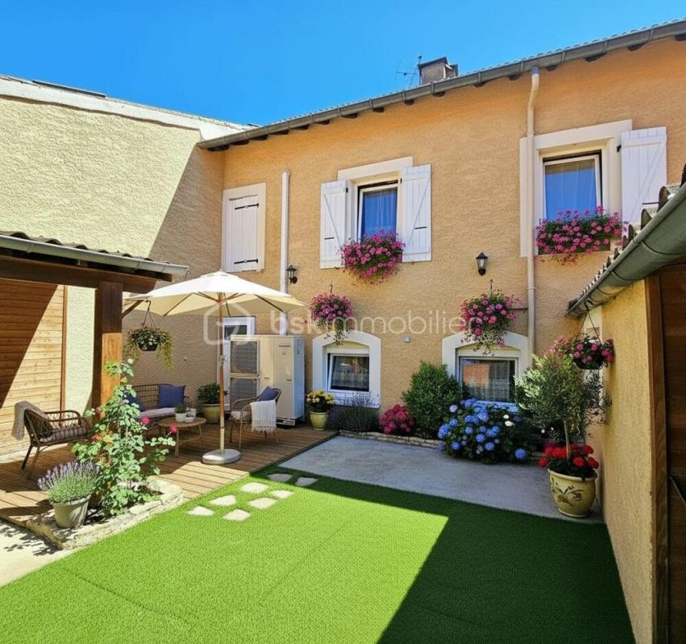 Vente Maison Maison de ville rénovée avec goût et éco-performante Roanne