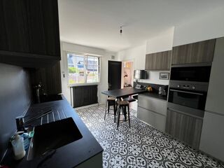  Maison � vendre 7 pi�ces 140 m�