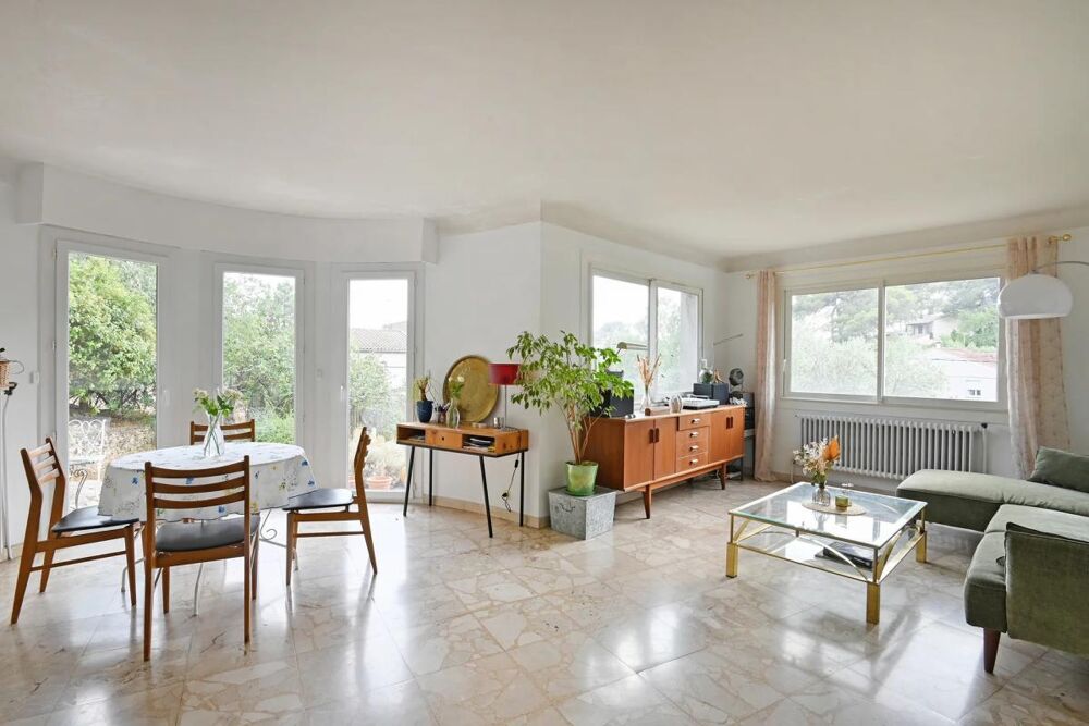 Maison de 6 pièces de 134 m² à Nîmes, Justices Vieilles