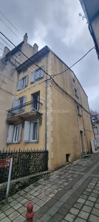  Immeuble à vendre 7 pièces 157 m²