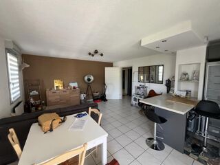  Appartement à louer 3 pièces 62 m²