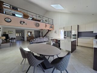  Maison à vendre 6 pièces 229 m²