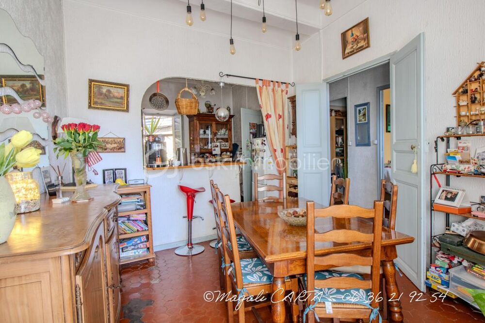 Vente Maison Maison Atypique avec garage et cours intérieure Evenos