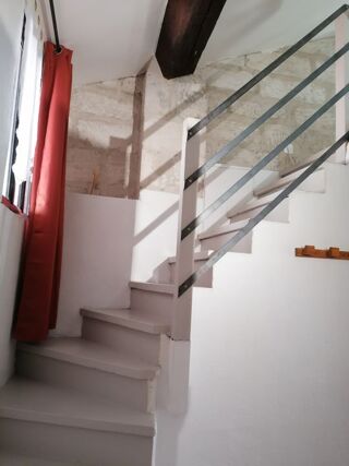  Appartement à louer 2 pièces 35 m²