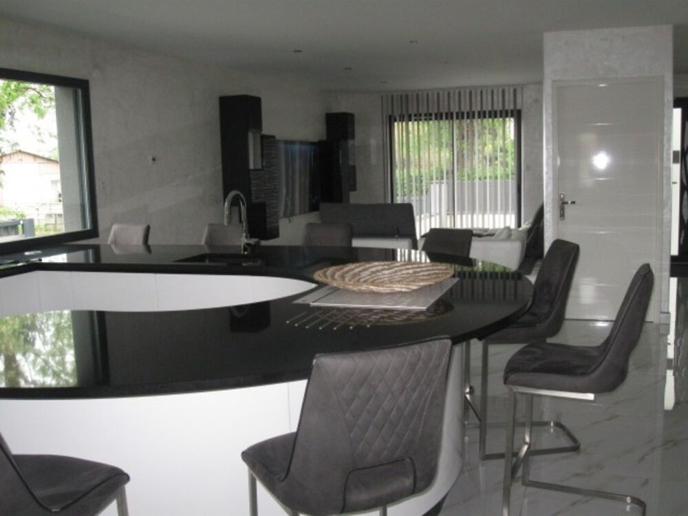 Maison 5 pièces 140 m² · à Vertaizon · 140 m² · 395 200 €