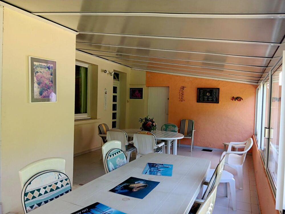 Propriété de 141 m2 avec piscine