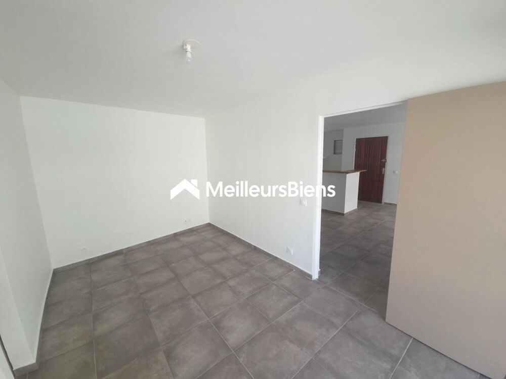 Vente Appartement Appartement 2 pièces de 47 m² avec terrasse vue mer à Pointe-à-Pitre Pointe a pitre