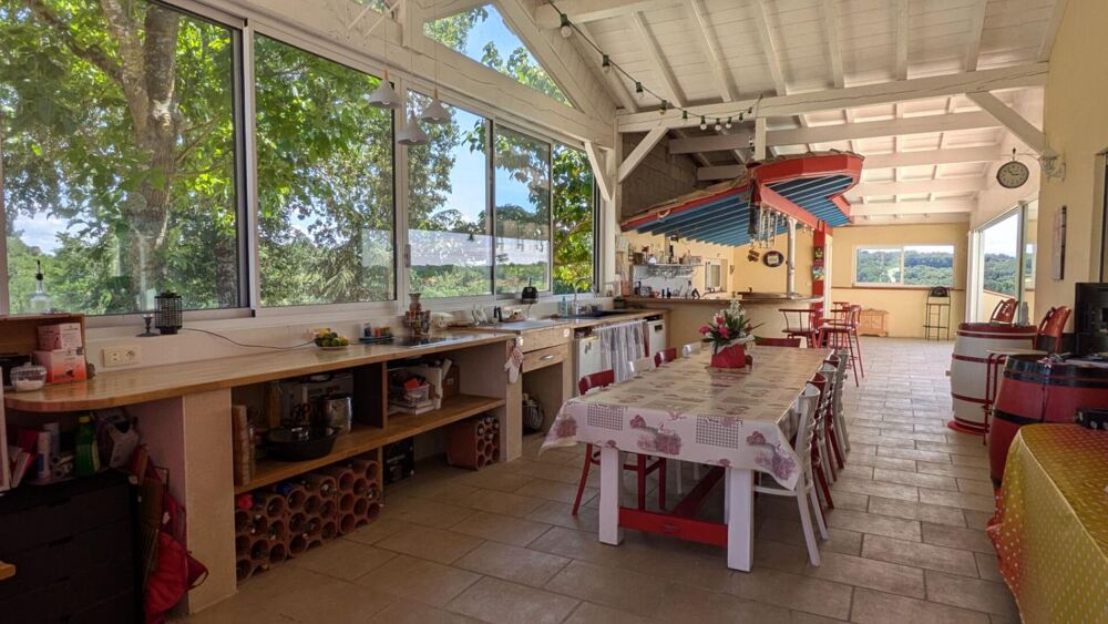 Vente Maison Maison de 350m² avec piscine et dépendances sur 2ha Marmande