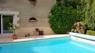 Propri�t�/ch�teau � vendre 10 pi�ces 105 m�